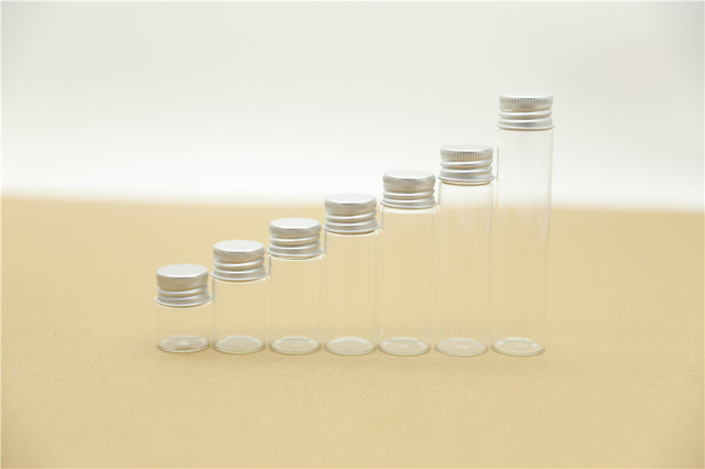 50 szklanych butelek 22*40mm 8ml z srebrnym zatyczkiem do przechowywania mini słoików fiolkowych - Wianko - 1