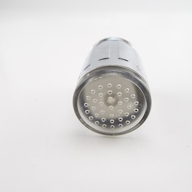 Kraniak LED Tap z dyszą na wylewkę prysznicową 3 kolorów światła - wrażliwa na ciepło - łazienka i kuchnia - oszczędzanie wody - Wianko - 6