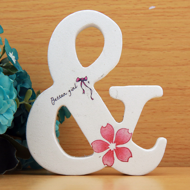 Ręcznie wykonane drewniane litery ozdobne 10x10 cm z różowymi kwiatami - Betten dla dziewczyny, projekt DIY - Wianko - 27