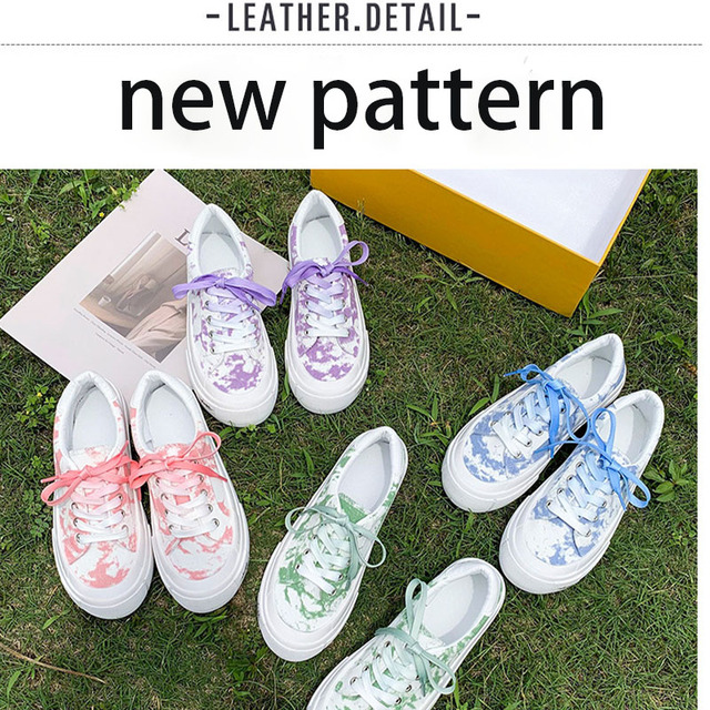 Nowe damskie buty deskorolkowe 2021 z białym gradientem tie-dye, wykonane z wygodnego brezentu i płótna, Sneakers - Wianko - 2