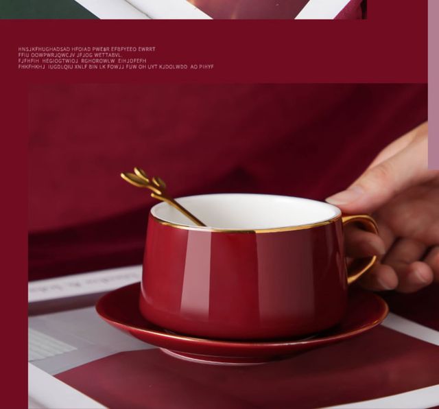 Luksusowy zestaw filiżanek do kawy i herbaty z wyszukanym ceramicznym kubkiem w kolorze czerwonym, idealny prezent urodzinowy dla par - Wianko - 15