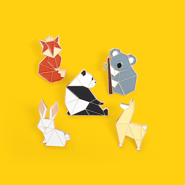 Zwierzęce broszki emaliowane: Panda, Koala, Alpaca, królik, Fox - Wianko - 5