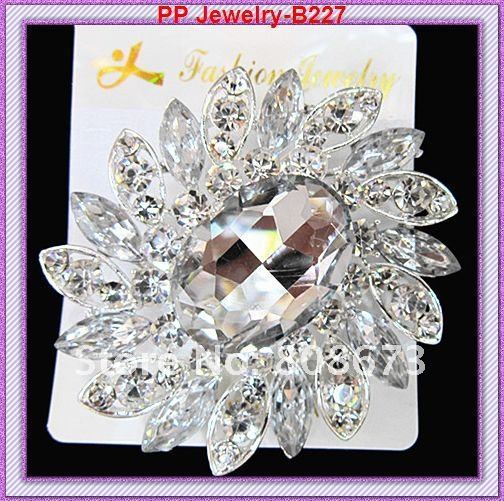 Fantastyczna broszka kobiety: stop w złotym odcieniu z jasnymi kryształami Rhinestone, opalowymi, okrągłym kwiatem - luksusowy bukiet ślubny dla panny młodej - Wianko - 27