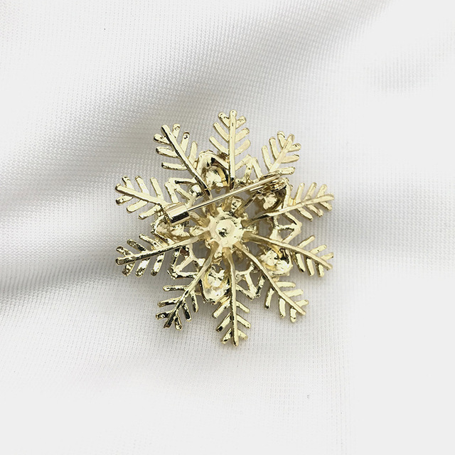 Sztuczna perełkowa broszka z kryształami w kształcie płatków śniegu - modny dodatek na wesele dla kobiet - Wianko - 5