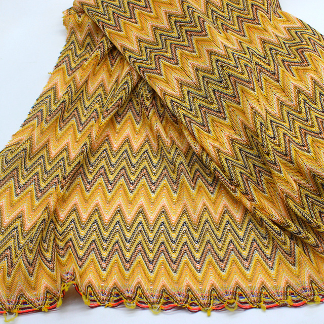 Materiał koronkowy Zig Zag o szerokości 150CM na sukienki - 1 metr fala w miękkie, paski, szydełkowana koronka z dzianiny - Wianko - 19