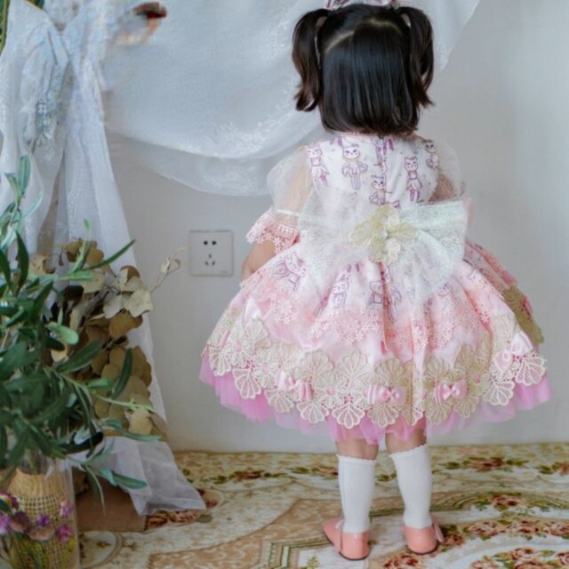 Dostosowana letnia sukienka koronkowa dla dziewczynki w stylu Lolita z motywem kotka - idealna na urodziny - Wianko - 1