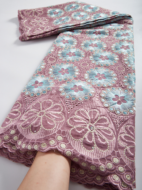 Afrykańska koronkowa tkanina bawełniana haftowana szwajcarskim wzorem do sukienek ślubnych - Wianko - 4