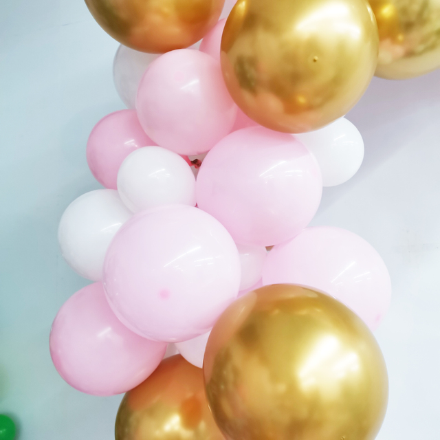 Zestaw 122 różowych, złotych i białych balonów Garland - idealne dekoracje na urodziny, dzień matki, baby shower, zaręczyny, ślub, przyjęcie rocznicowe - Wianko - 4