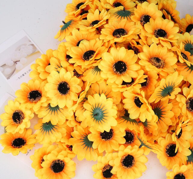 20 sztuk symulacji słonecznika 7cm kwiatów do DIY wianków, ozdób ślubnych oraz dekoracji wnętrz - Wianko - 15