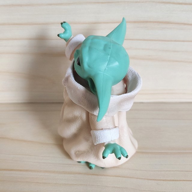 Figurka Yoda z Gwiezdnych Wojen 7cm dla dzieci - kolekcja Mistrza Grogu z Mandalorian, wykonana z PCV - prezent urodzinowy - Wianko - 8