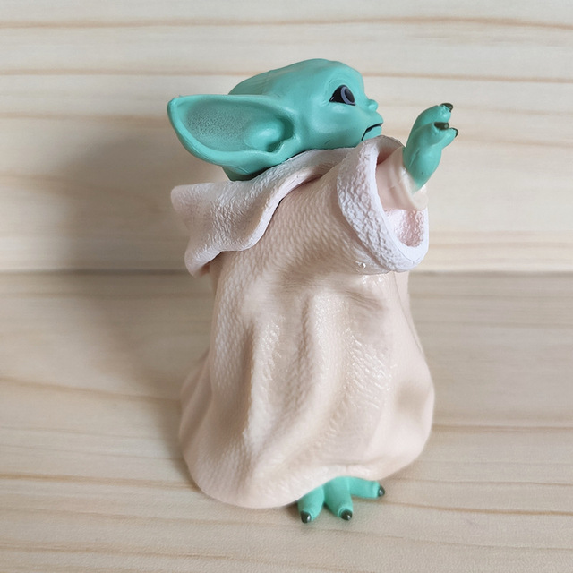 Figurka Yoda z Gwiezdnych Wojen 7cm dla dzieci - kolekcja Mistrza Grogu z Mandalorian, wykonana z PCV - prezent urodzinowy - Wianko - 7