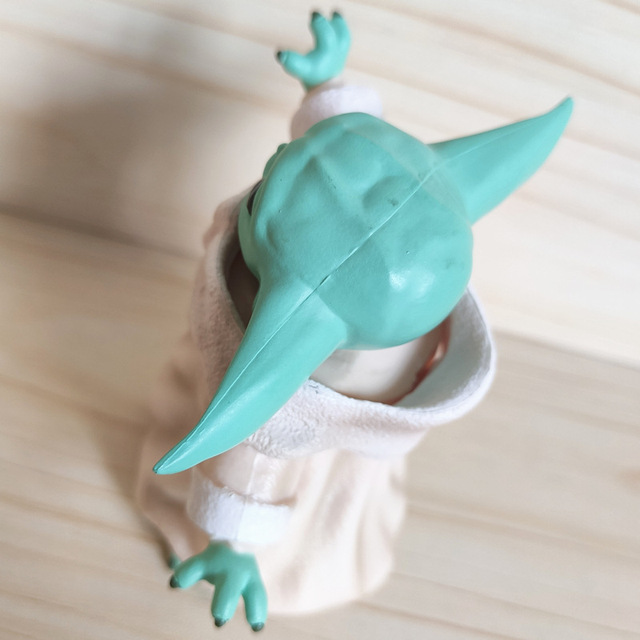 Figurka Yoda z Gwiezdnych Wojen 7cm dla dzieci - kolekcja Mistrza Grogu z Mandalorian, wykonana z PCV - prezent urodzinowy - Wianko - 6