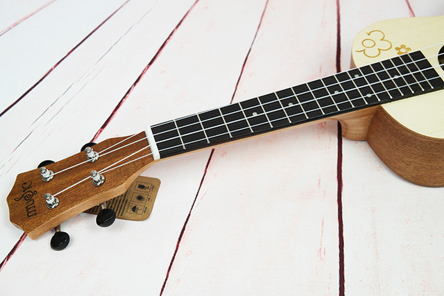 Gitara akustyczna Ukulele 21 palisandrowy gryf 4 struny z pickup'em EQ - Wianko - 9