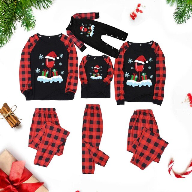 Pasujące piżamy Boże Narodzenie Deer dla całej rodziny - dorosły, dzieciak, rodzina - Top + spodnie Xmas bielizna nocna zestaw Pj Baby Romper 2022 - Wianko - 1