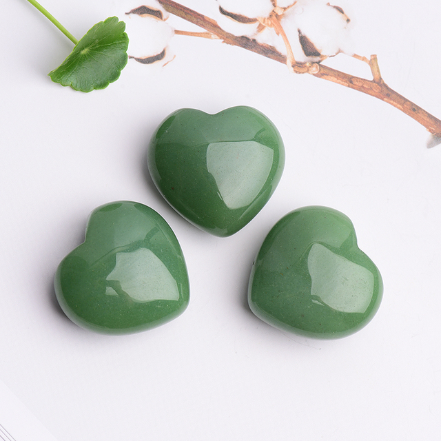 Naturalny polerowany kamień w kształcie serca, Dongling jade, miniatura, dekoracyjny, uzdrowienie, prezenty pamiątkowe - Wianko - 4