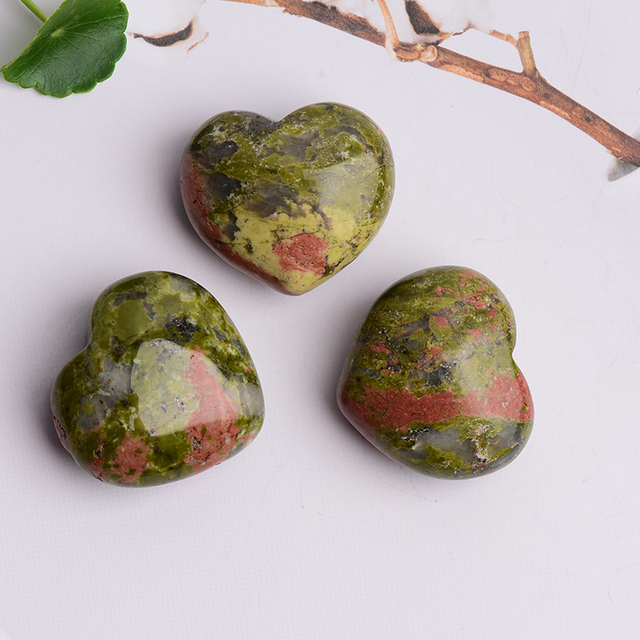 Naturalny polerowany kamień w kształcie serca, Dongling jade, miniatura, dekoracyjny, uzdrowienie, prezenty pamiątkowe - Wianko - 7