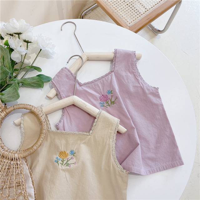 Nowe letnie bluzki dla dziewczynek bez rękawów w stylu koreańskim z haftowanymi kwiatami - Wianko - 8