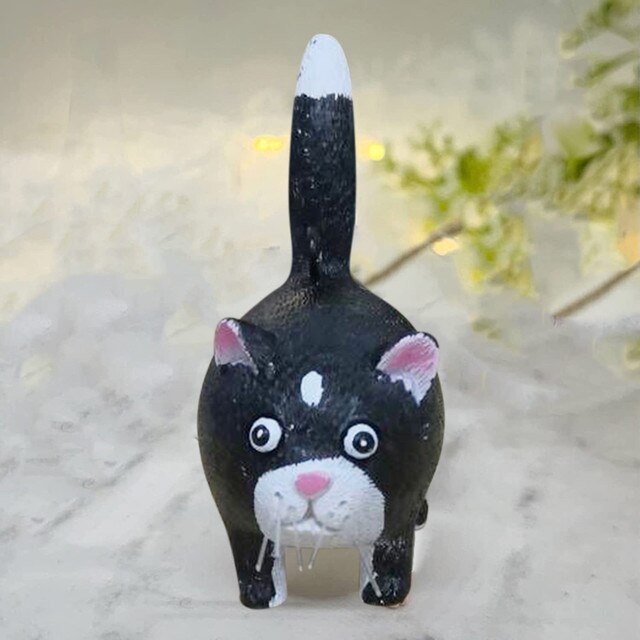 Rzemiosłnicza miniaturowa kotka - dekoracyjny wisiorek w formie kotowej rzeźby z żywicy - Wianko - 32