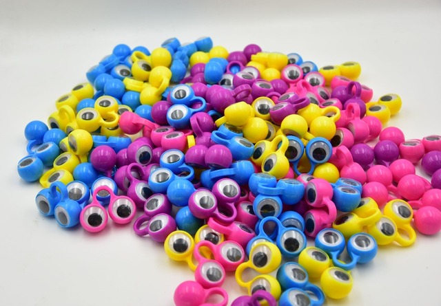 Plastikowe obręcze z ruchomymi oczami BIG Google Eye - pacynka dla dzieci na urodziny - Wianko - 10