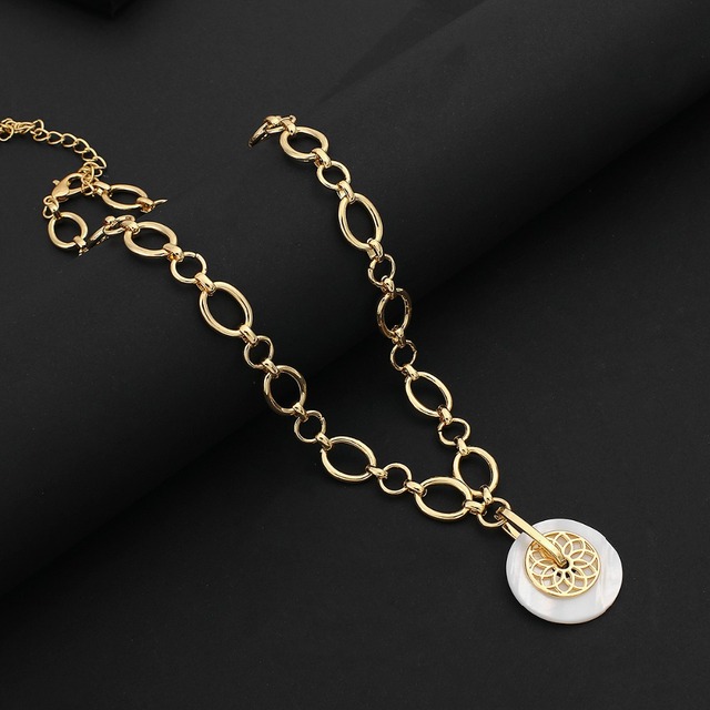 AENSOA Punk złoty łańcuch perła Choker - starodawny komunikat na białym akrylowym naszyjniku - Wianko - 14