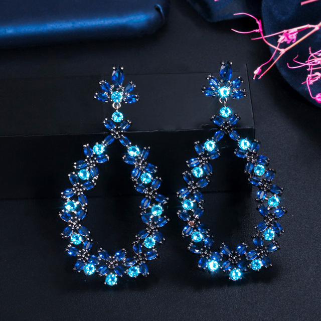 Eleganckie długie kolczyki wiszące perłowo-niebieskie z czarnym złotem i kamieniem CZ - idealne na przyjęcie ślubne (E594) - Wianko - 12