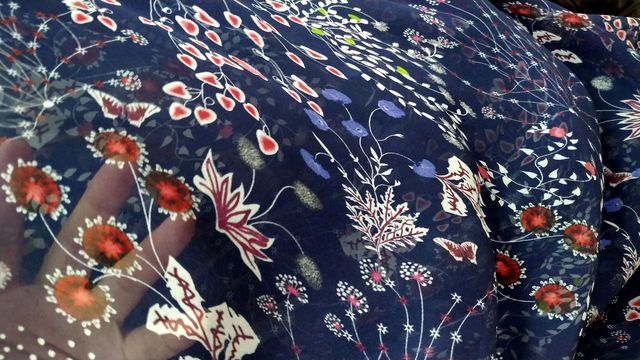 Jedwabna tkanina szyfonowa z nadrukiem kwiatowym - niebieski, dla kobiet i dzieci - idealna na suknie - 100% bambus - lato - Wianko - 2