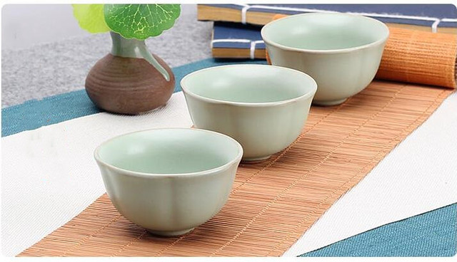 Zestaw 4 ceramicznych filiżanek z Chin - naczynia do herbaty, ręcznie wykonane z porcelany, w stylu boutique, wraz z małą miską oraz innymi akcesoriami, w eleganckim zestawie - Wianko - 11
