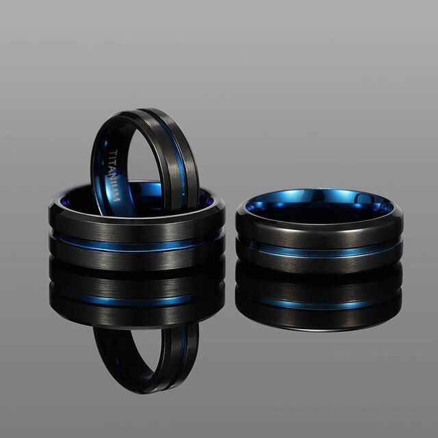 Pierścień Tigrade tytanowy 6mm/8mm/10mm czarny/niebieski z matowym złotym środkowym rowkiem dla kobiet i mężczyzn - Wianko - 4