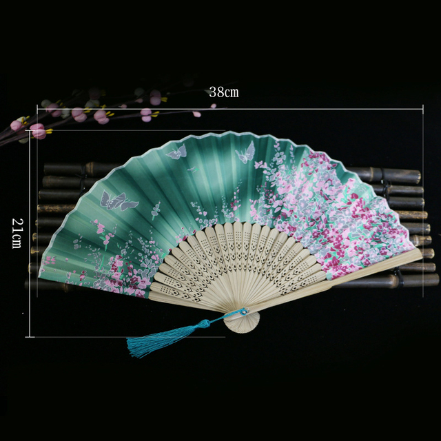 'Ręczny wentylator z jedwabnym materiałem i składanym mechanizmem - Vintage Retro styl, chińsko-japoński wzór z bambusowymi detalami, ozdobny wachlarz do tanecznych pokazów handicraft' - Wianko - 7