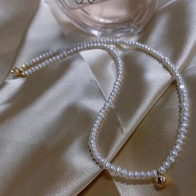 Perła Choker Vintage Style DAXI - prosta biżuteryjna prezentacja ślubna dla kobiet w metalowych zdobieniach - Wianko - 4