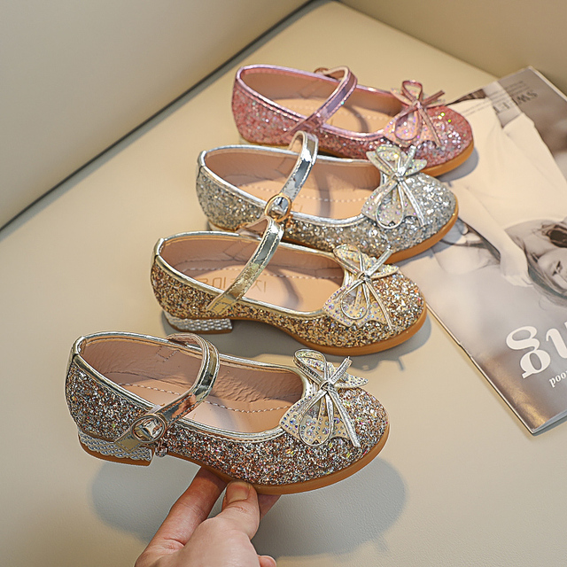 Skórzane buty dziewczęce z ozdobnymi cekinami i małym łukiem - złote (2021) - Wianko - 2