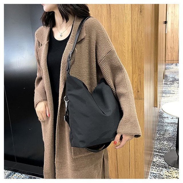 Damska torba na ramię 2021: nylonowa torba o dużej pojemności w jednolitym kolorze - Wianko - 35