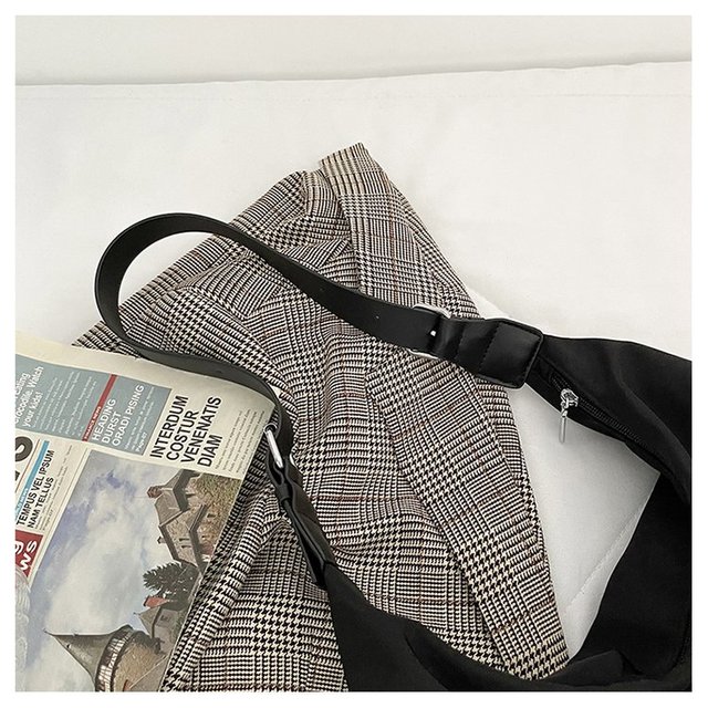 Damska torba na ramię 2021: nylonowa torba o dużej pojemności w jednolitym kolorze - Wianko - 8