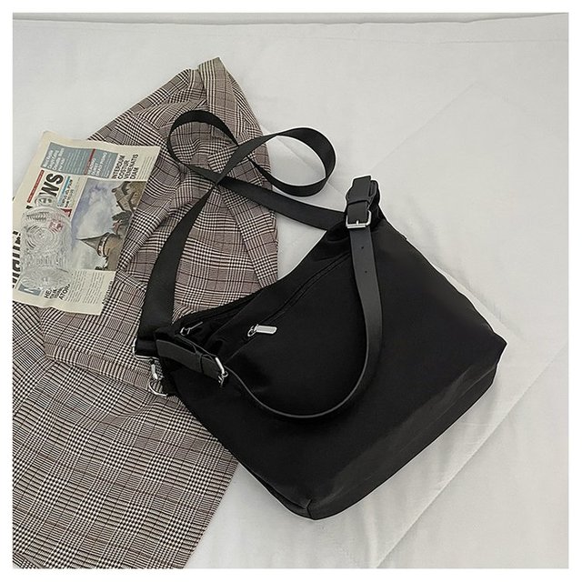 Damska torba na ramię 2021: nylonowa torba o dużej pojemności w jednolitym kolorze - Wianko - 5