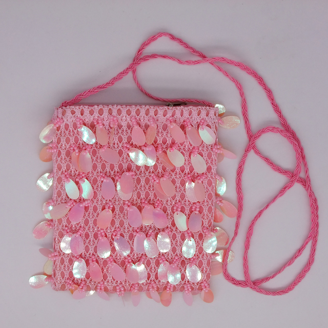 Ręcznie robiona różowa torba z cekinami i koralikami na ramię - Wianko - 4