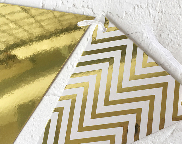 Złota/srebrna papierowa dekoracja - trójkąt gwiazdowy, wzór Garland Banner na Baby Shower, urodziny, pokój dziecięcy - Wianko - 3