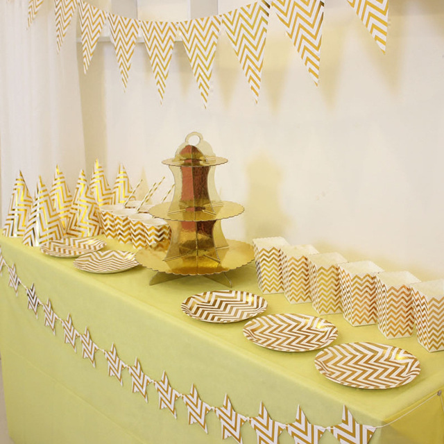 Złota/srebrna papierowa dekoracja - trójkąt gwiazdowy, wzór Garland Banner na Baby Shower, urodziny, pokój dziecięcy - Wianko - 5