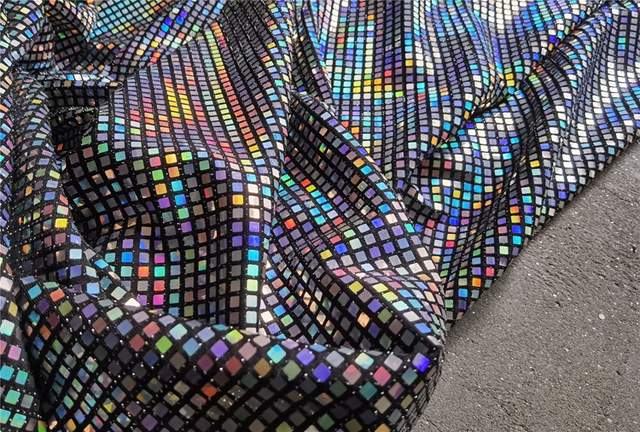 Metalowa tkanina DIY Cosplay z laserowymi cekinami w kolorze tęczy, opalizująca i odblaskowa - Wianko - 2