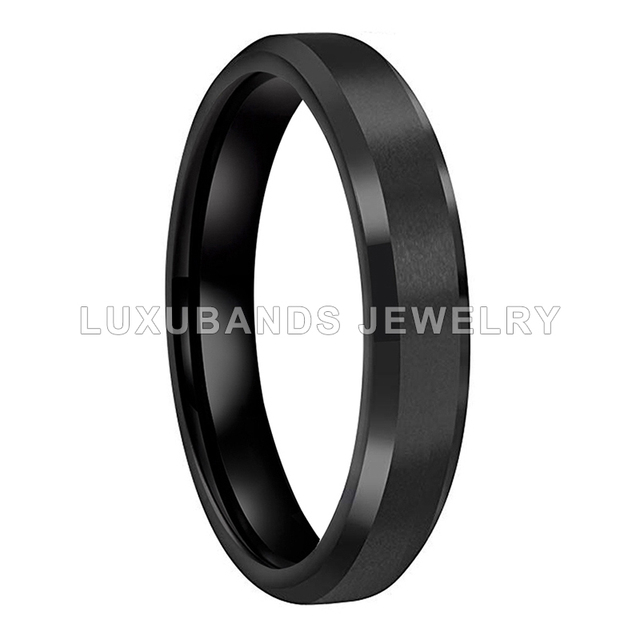 Wykończony na czarno pierścień węglikowy wolframu 4MM damski o skośnych krawędziach i matowym wykończeniu Comfort Fit - Wianko - 1