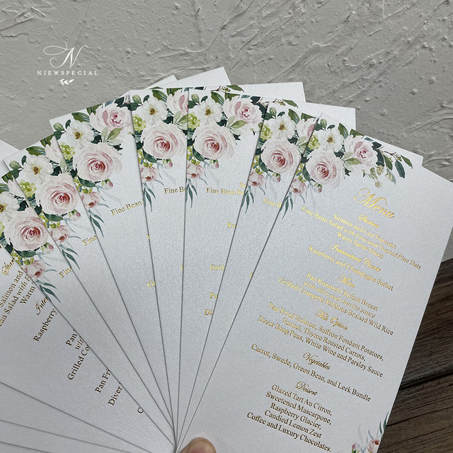 100 szt. Klasyczne różowe zaproszenia na wesele - kwiatowy ogród zielonych kart menu z złotym foliowym nadrukiem - Wianko - 8