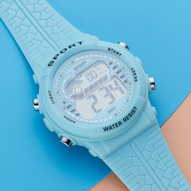 Męsko-damski zegarek LED z funkcjami sportowymi, 24-godzinny alarm i wyświetlaczem cyfrowym - Wianko - 18