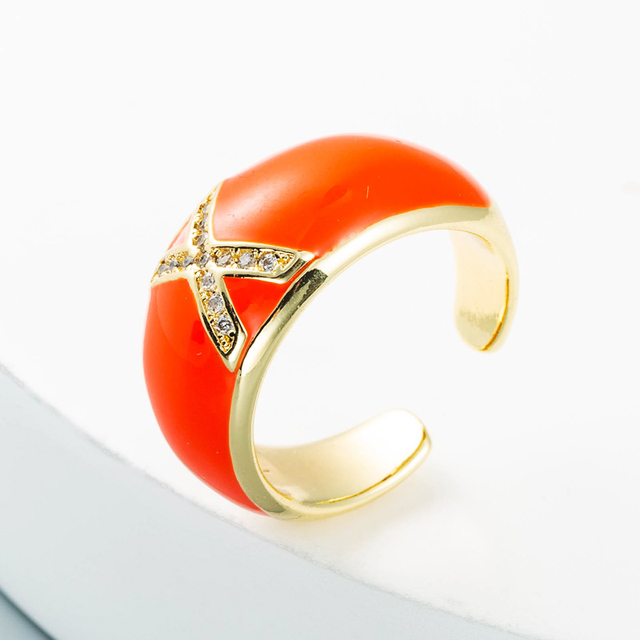 Elegancki pierścień z emalią, regulowany, pozłacany, z cyrkoniami - idealny prezent dla dziewczyny - Wianko - 27