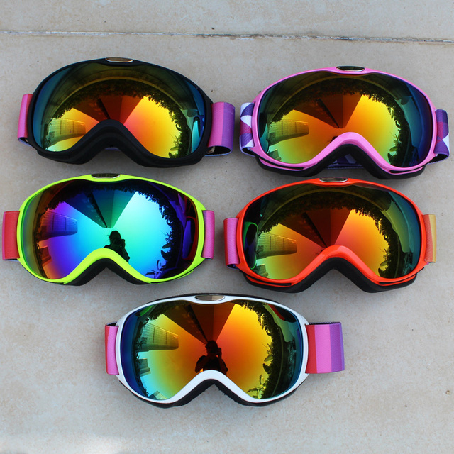 Okulary narciarskie UV400 z podwójnymi soczewkami zapobiegającymi parowaniu dla dorosłych i dzieci, idealne do sportów na świeżym powietrzu. Ochrona przed słońcem na stoku i snowboardowe gogle dla każdego! - Wianko - 1