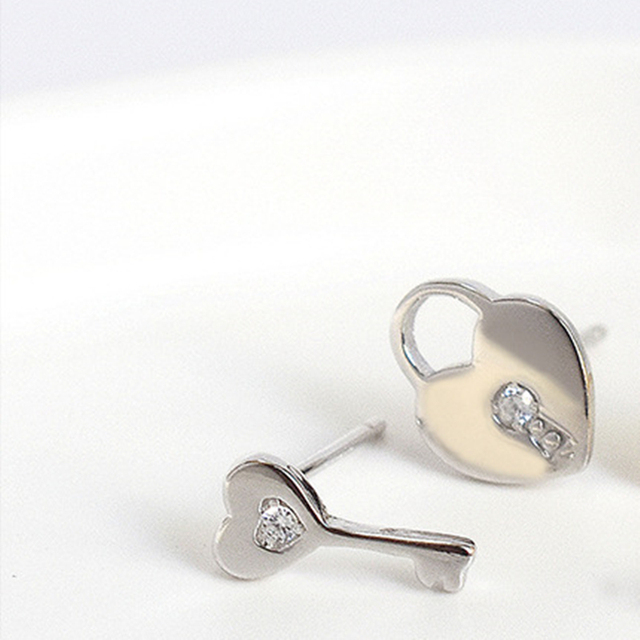 Kolczyki dla kobiet z blokadą i kluczem, wykonane z prawdziwego srebra 925, z kryształami - mini, eleganckie ozdoby do uszu - Wianko - 4