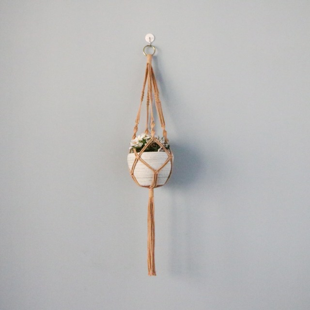 Kolorowy makrama wiszący kosz z ręcznie wykonaną rośliną, bawełnianą liną i dekoracją pokoju - Wianko - 12