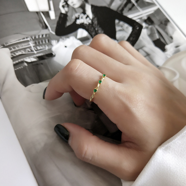Pierścionek otwierany Twist Finger o minimalistycznym wzornictwie i zielonym cyrkonie dla kobiet – prawdziwe srebro 925 - Wianko - 4