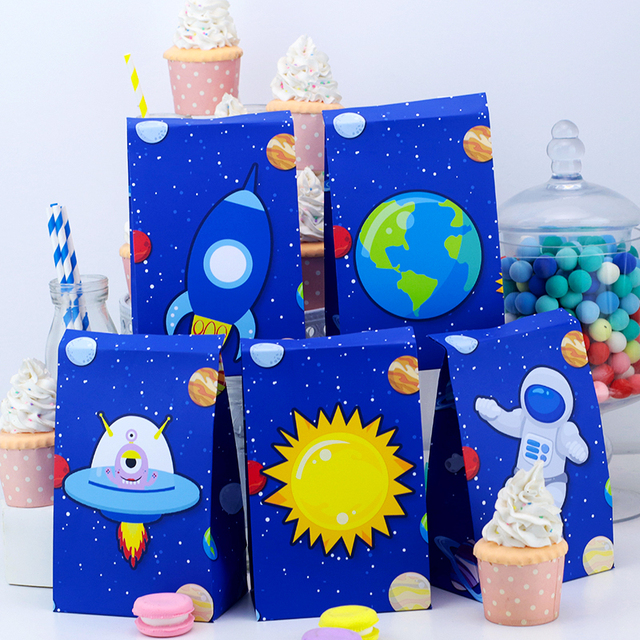Astronautyczne torby na prezenty - idealne do pakowania cukierków na urodzinową imprezę! Dekoracje Spaceman dla dzieci w formie papierowej rakiety i Ziemia - Wianko - 4