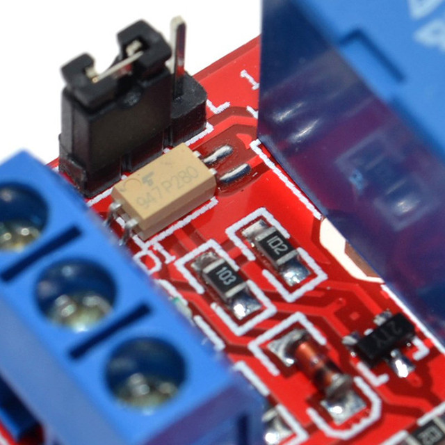 Moduł przekaźnikowy 1 kanał 5V/12V z izolacją transoptorową i obsługą wysokiego i niskiego poziomu wyzwalania - Wianko - 1