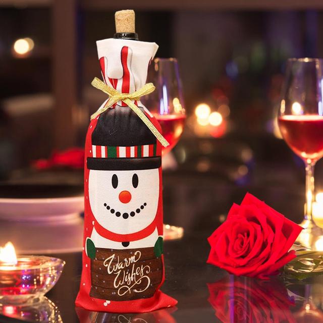 Zestaw pokrowców na butelki wina z motywem świątecznym - idealne dekoracje na imprezę bożonarodzeniową w domu i hotelu - Wianko - 5