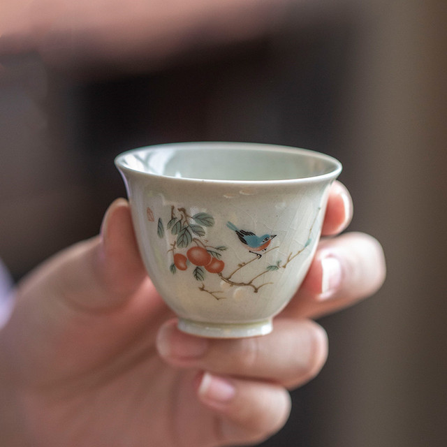 Zestaw 4 sztuk filiżanek retro ceramicznych z ręcznie malowanymi kwiatami i ptakami - małe miseczki chińskie dedykowane do herbaty (akcesoria do herbaty) - Wianko - 1